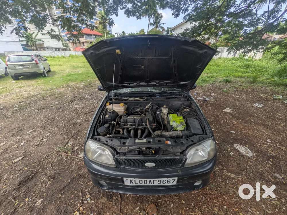 Ford Ikon 1.6 Zxi Petrol Manual 2005