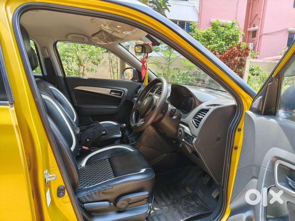 Maruti Suzuki Brezza Zdi+ Dual Tone, 2017, Diesel