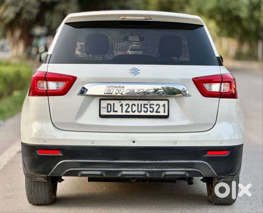Maruti Suzuki Brezza 1.5 Lxi Smart Hybrid, 2022, Petrol