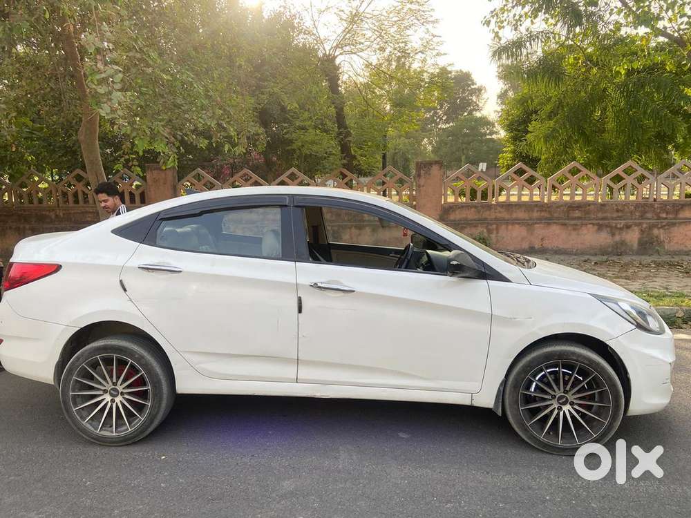 Hyundai Fluidic Verna Diesel 2014