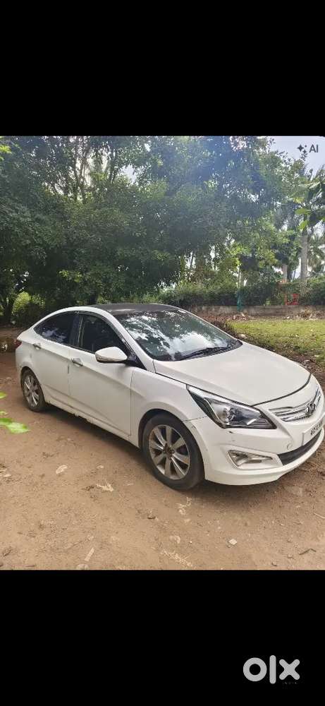 I Want To Sell Hyundai Verna1.6 Sx 2011.new Battery, Engine Oil Change