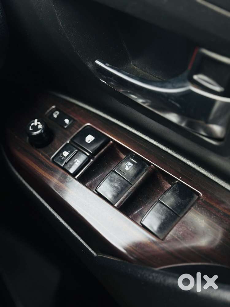 Toyota Innova Crysta 2.8 Gx At 8s, 2020, Diesel