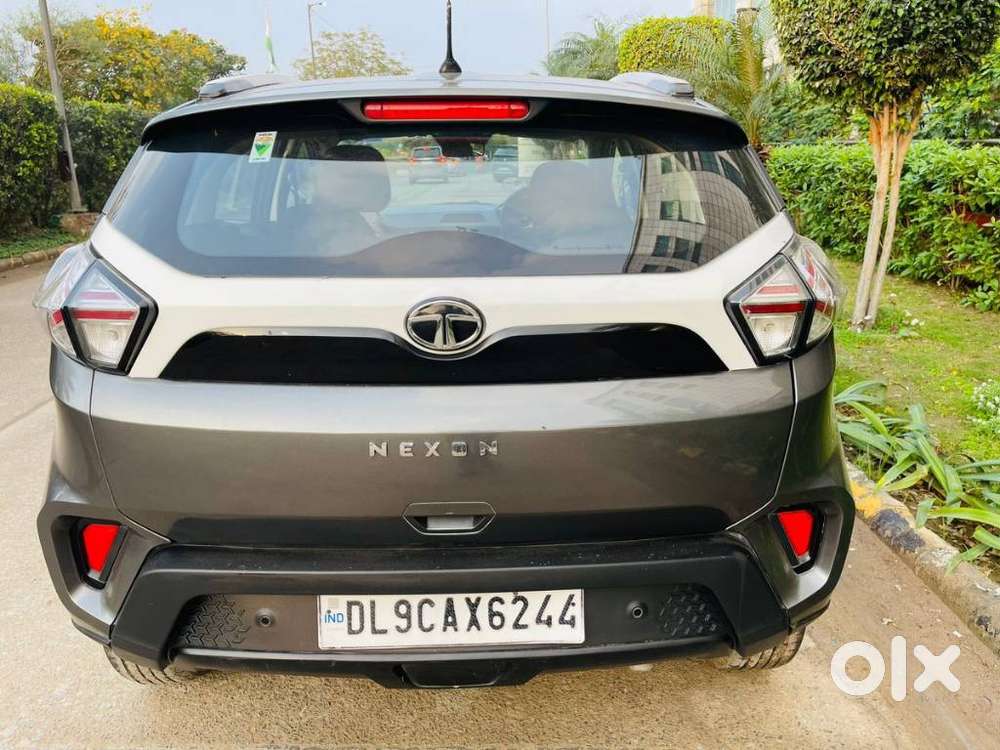 Tata Nexon 1.5 Revotorq Xma Amt (s), 2022, Petrol