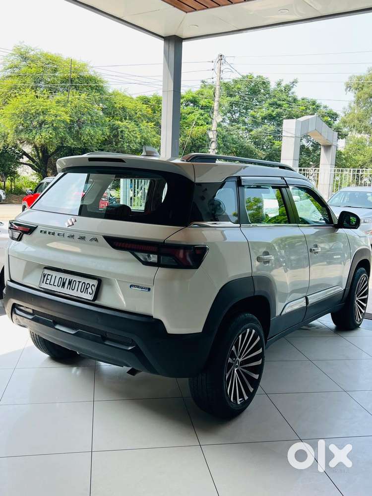 Maruti Suzuki Brezza 1.5 Vxi Smart Hybrid, 2022, Petrol
