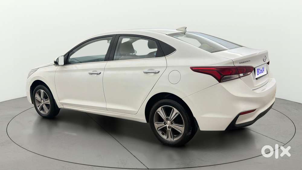 Hyundai Verna 1.6 Vtvt Sx, 2019, Petrol