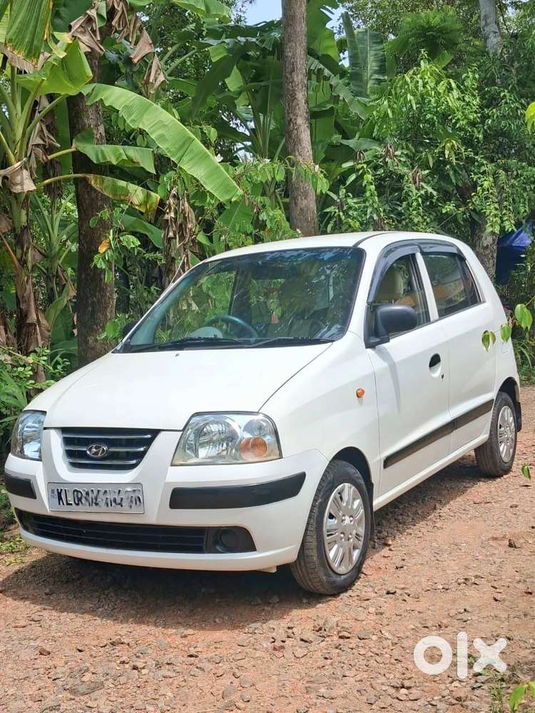 2009 Santro Xing Crystal White