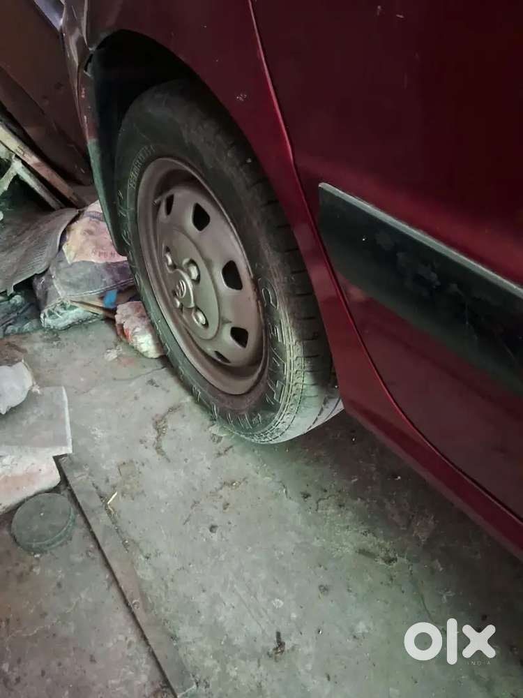 Hyundai Santro 2011 Car