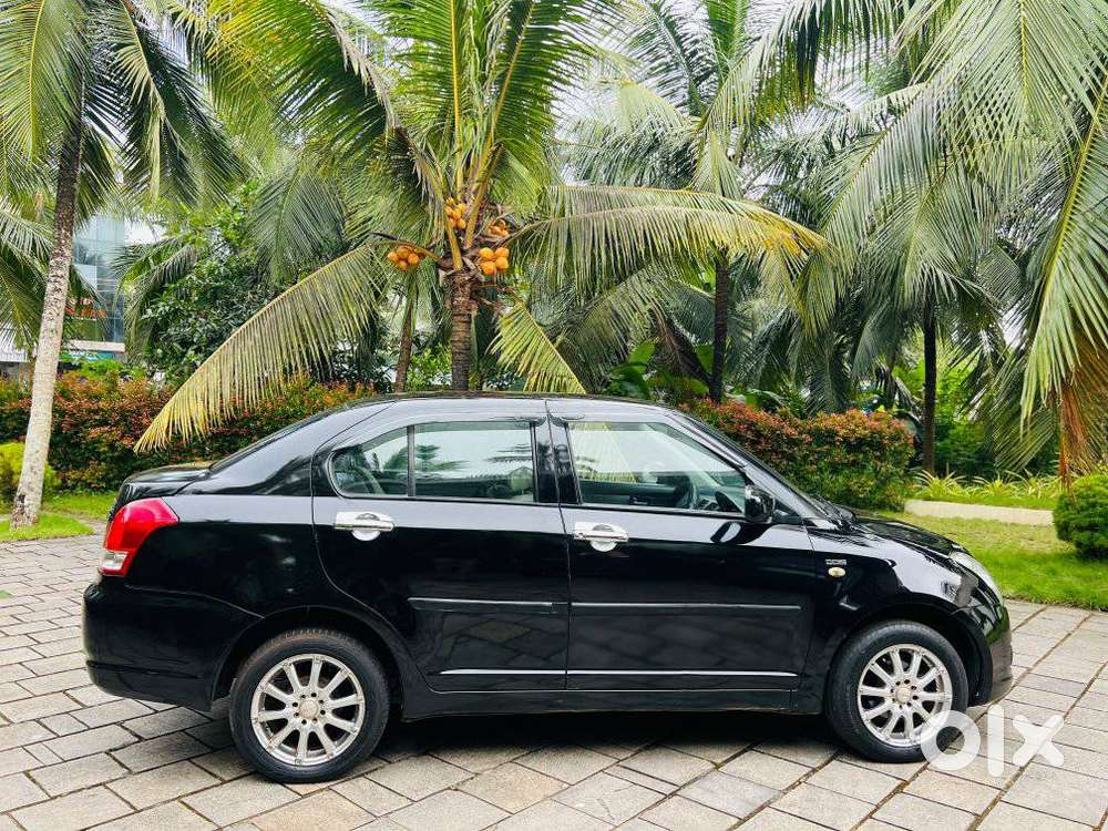Maruti Suzuki Swift Dzire Vdi Bsiv, 2009, Diesel