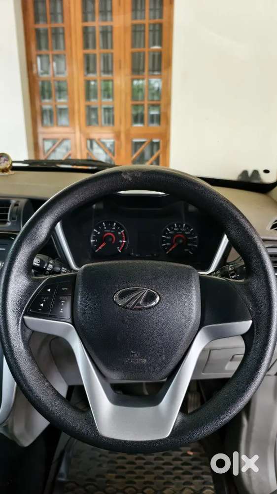 Mahindra Kuv 100 2016 Petrol 66182 Km Driven