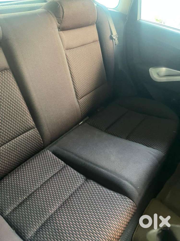 Ford Figo 1.4 Zxi(2012) Diesel Urgent Sale Fc Live