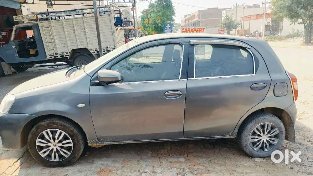 Toyota Etios Liva 2013 Diesel 166000 Km Driven