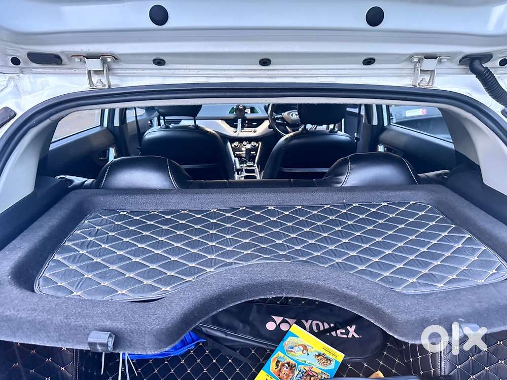 Tata Nexon Petrol Automatic 2021