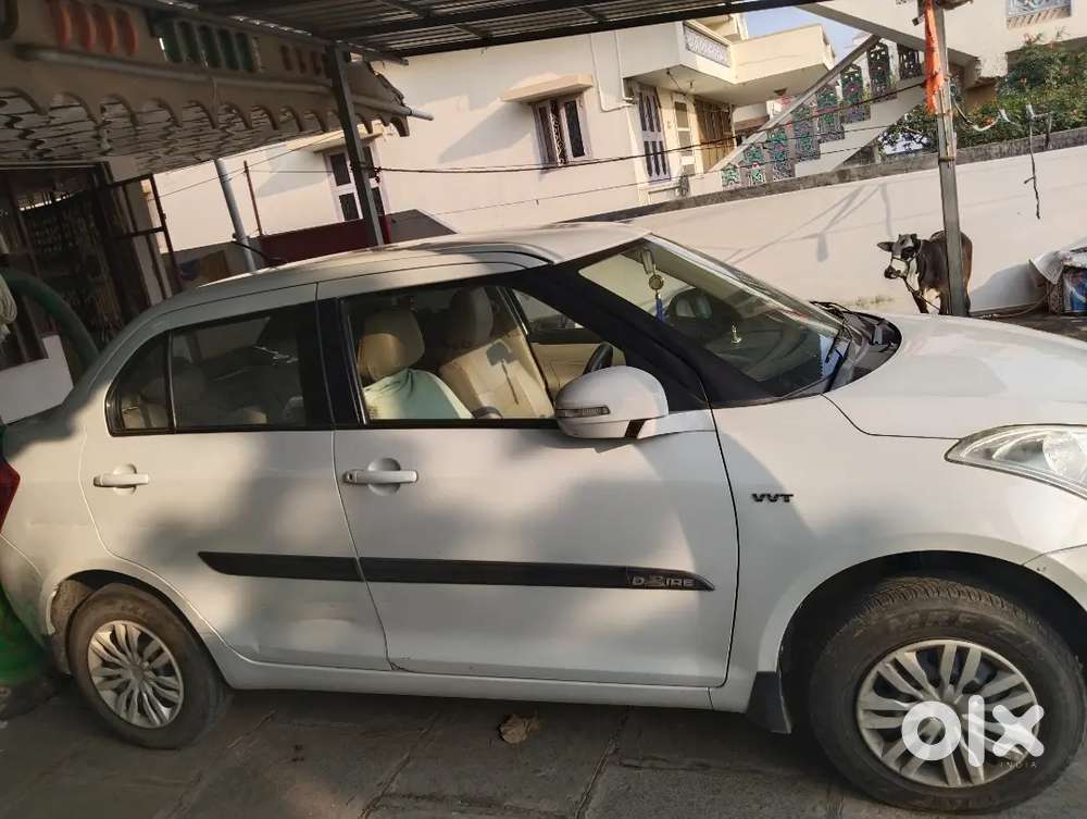 Maruti Suzuki Swift Dzire 2012 Petrol