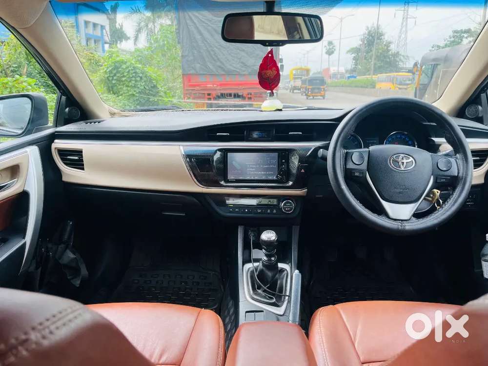 Toyota Corolla Altis 2014