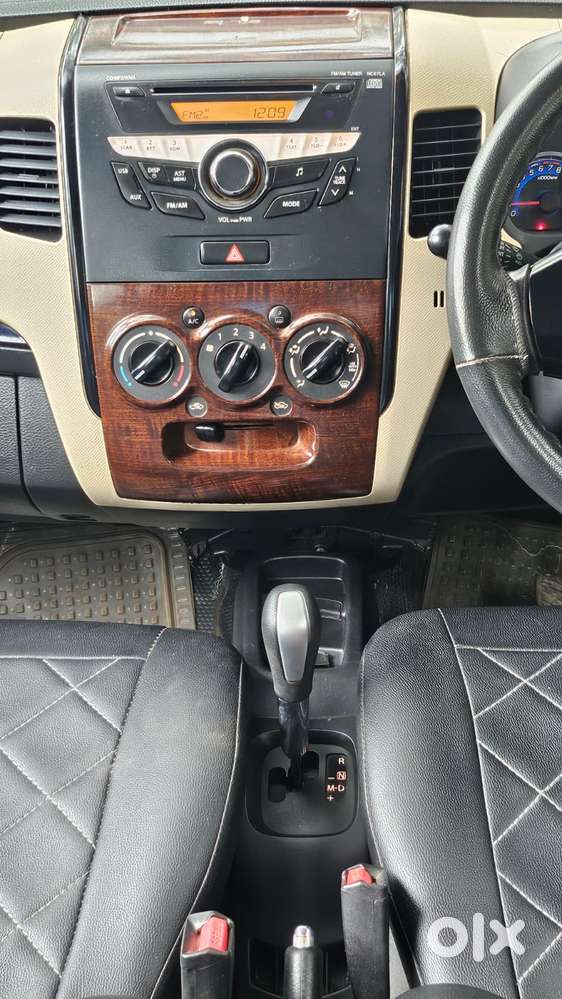 Maruti Suzuki Wagon R Vxi Amt1.2, 2017, Petrol