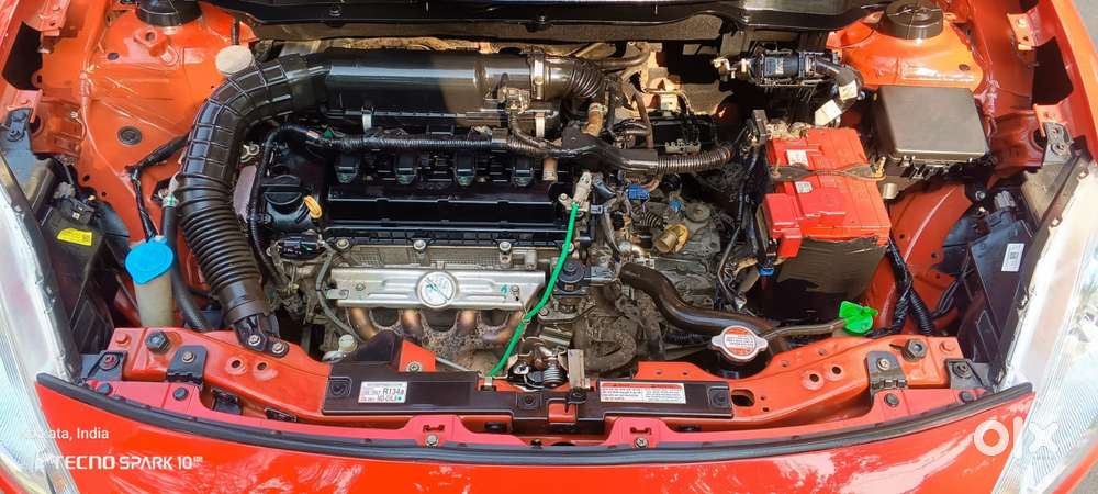 Maruti Suzuki Swift 1.2 Vxi (o), 2022, Petrol