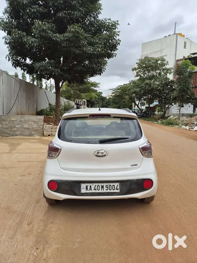  Hyundai Grand I10 Asta Diesel &ndash; 2017 Model For Sale