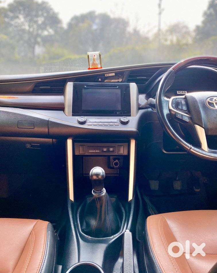 Toyota Innova Crysta 2.4 Vx Mt, 2018, Diesel