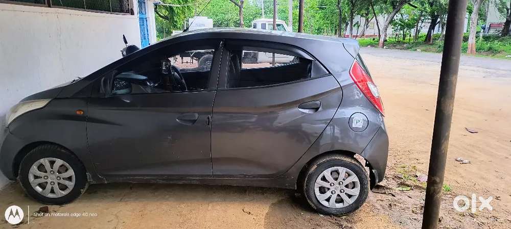 Hyundai Eon Magna+ 2016 Petrol Manual