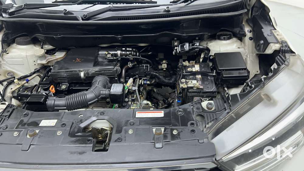 Maruti Suzuki Xl6 1.5 Alpha Plus Mt, 2022, Petrol