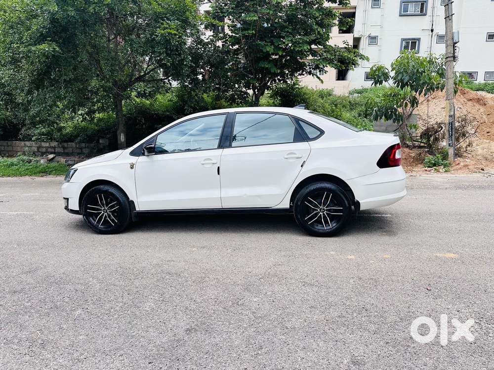 Skoda Rapid 1.6 Style Mpi At Monte Carlo Edition, 2019, Petrol