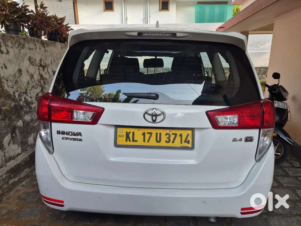 Toyota Innova Crysta 2019