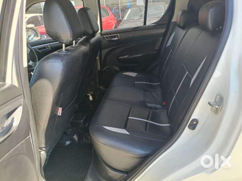 Maruti Suzuki Swift Vxi Abs Bsiv, 2015, Petrol