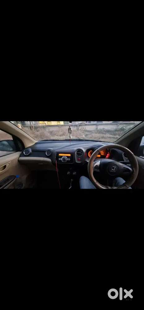 Honda Brio 2013 Petrol Well Maintained