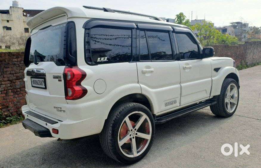 Mahindra Scorpio S11 Mt 7s, 2022, Diesel
