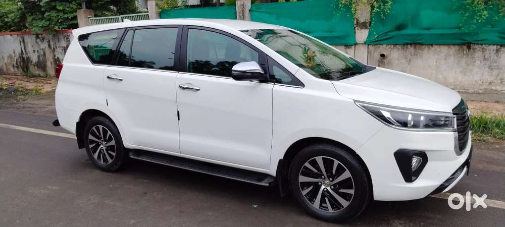 Toyota Innova Crysta 2.4 G Mt 8s, 2020, Diesel
