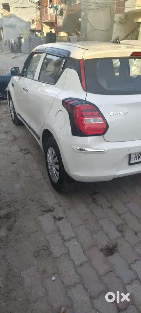 Maruti Suzuki Swift 2023 Petrol Well Maintained