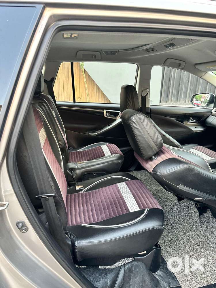 Toyota Innova Crysta 2.4 Vx Mt, 2019, Diesel