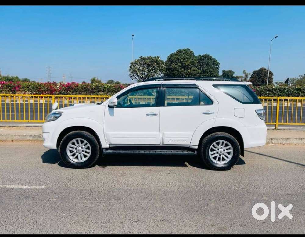 Toyota Fortuner 3.0 4x2 Automatic, 2013, Diesel