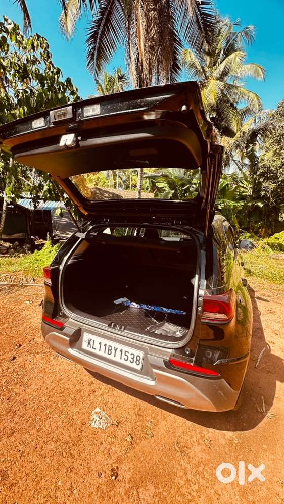 Kia Sonet 2023 Petrol 26000 Km Driven