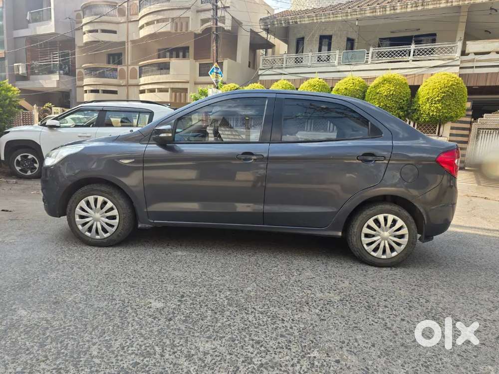 Top Condition Single Hand Drive Fully Maintained Vehicle