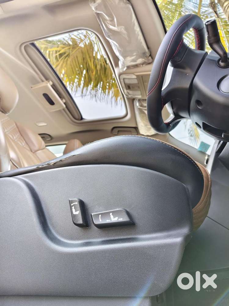 Mahindra Xuv500 W11 Option At, 2021, Diesel