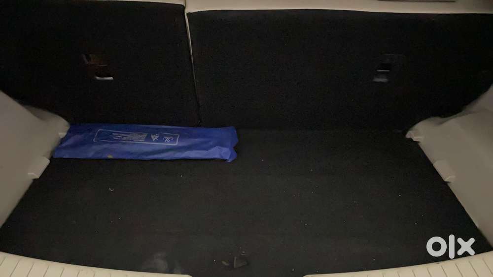 Mahindra Xuv300 W8 Option, 2021, Petrol