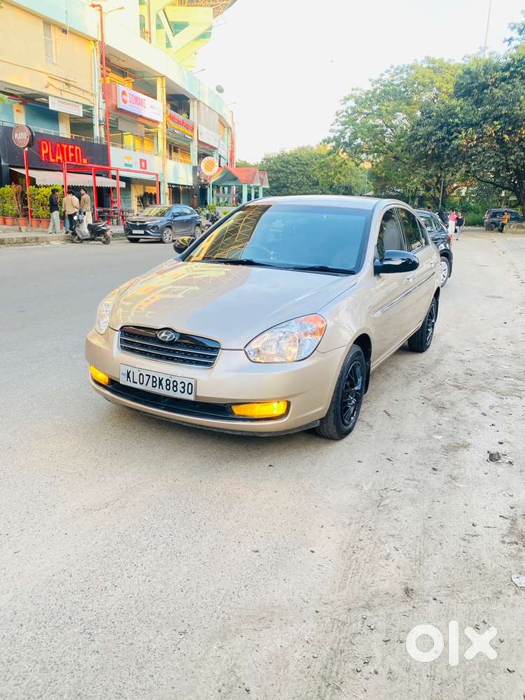 Hyundai Verna 2009 Petrol Manual