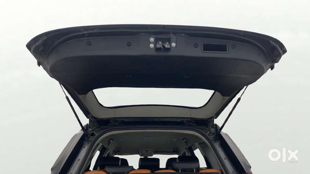 Mahindra Xuv500 W7, 2019, Diesel