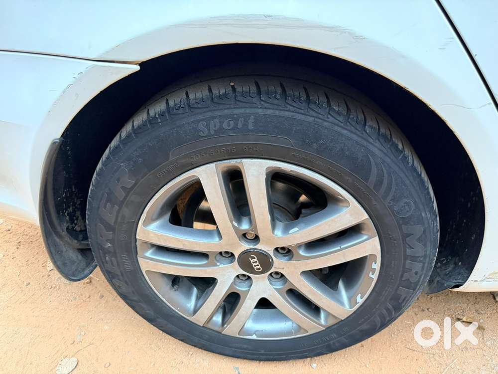 Skoda Laura 2013 Diesel Well Maintained