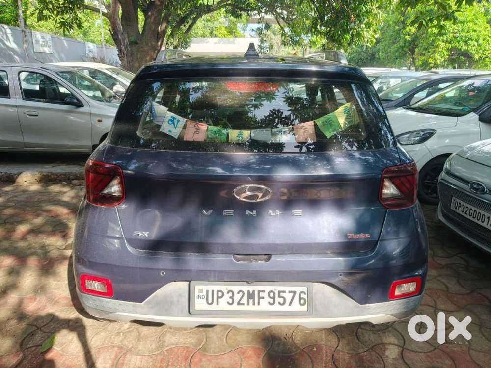 Hyundai Venue S Turbo, 2021, Petrol