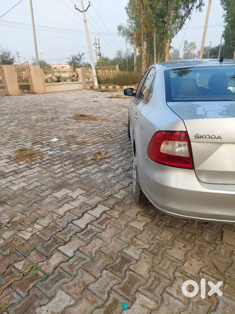 Skoda Gadi Hai Jo Single Hand Chali Hai Untouch Company Recording Hai