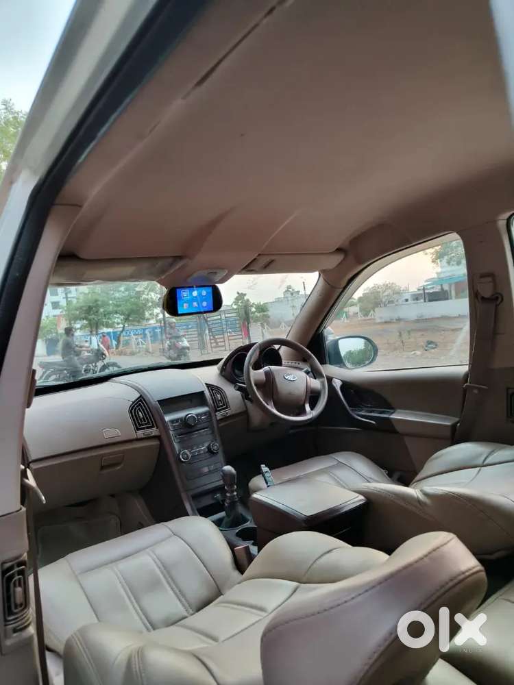 Mahindra Xuv500 2015 Diesel 95000 Km Driven