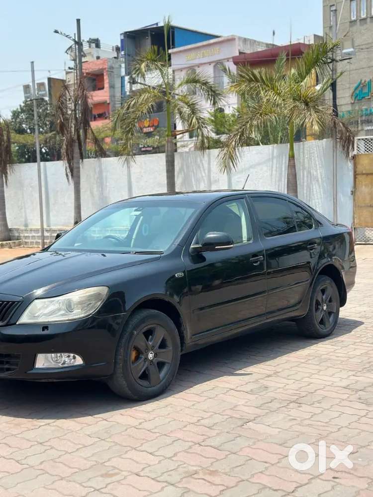 Skoda Laura 2011