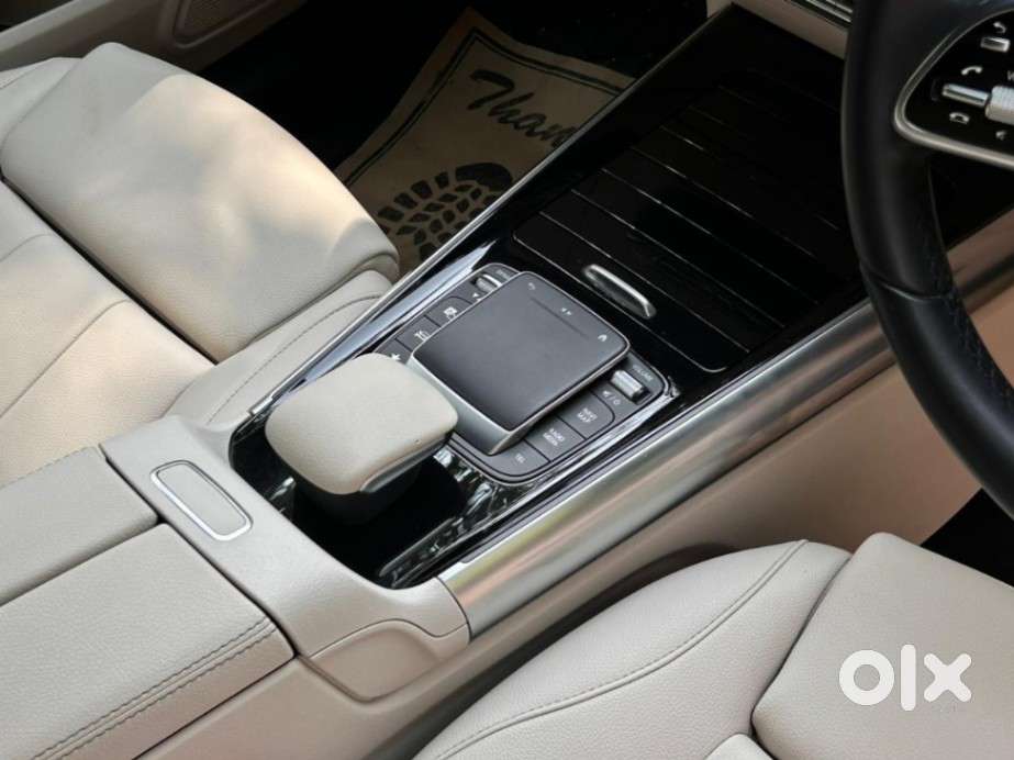 Mercedes-benz Gla 200, 2023, Petrol