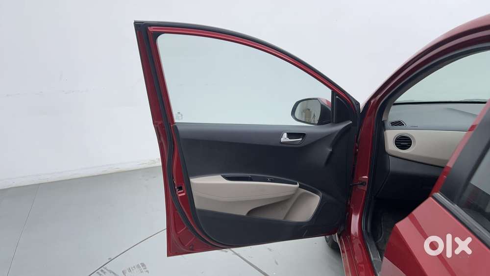 Hyundai Xcent [2017-2020] 1.2 Sx At (o), 2016, Petrol