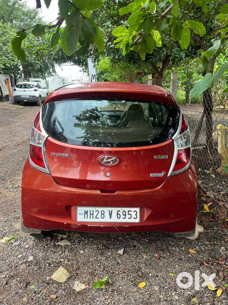 Hyundai Eon Magna 2013 Petrol