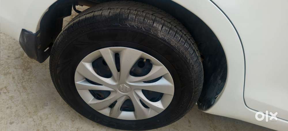 Maruti Suzuki Dzire 1.2 Vxi, 2015, Petrol