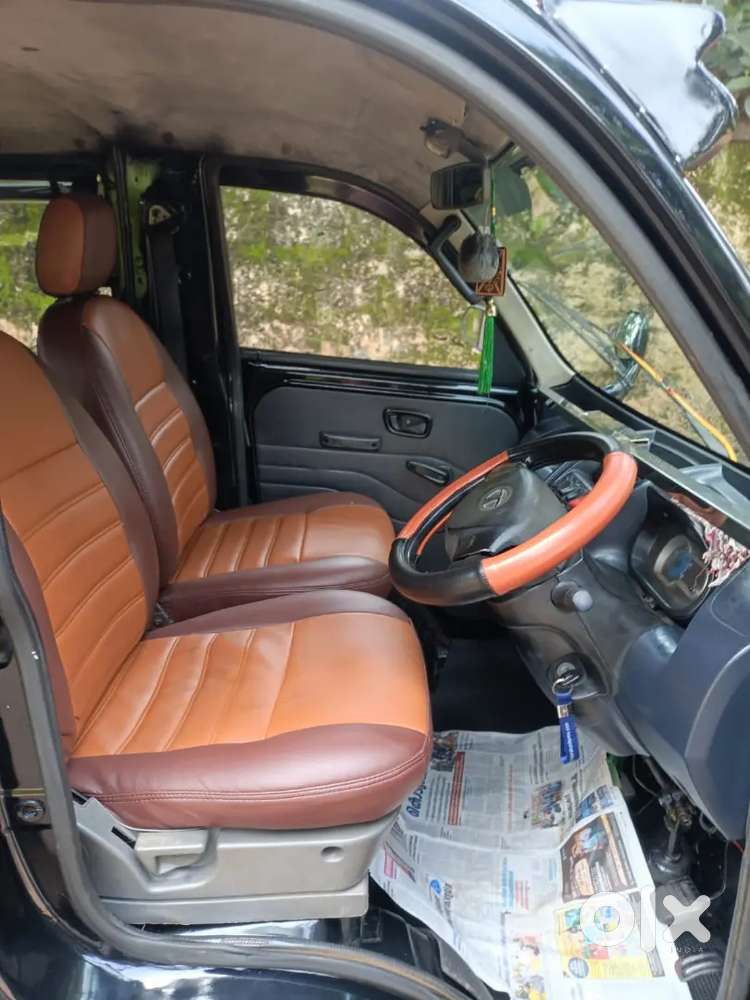 Tata Magic Iris Diesel Automatic 2013