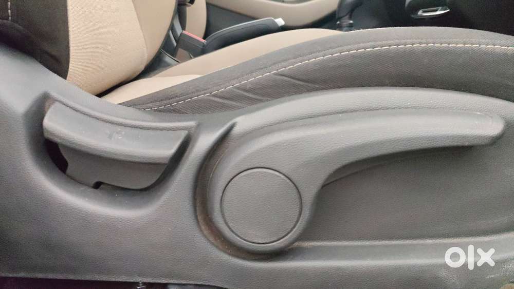 Hyundai Elite I20 Sportz (o) 1.2, 2015, Petrol